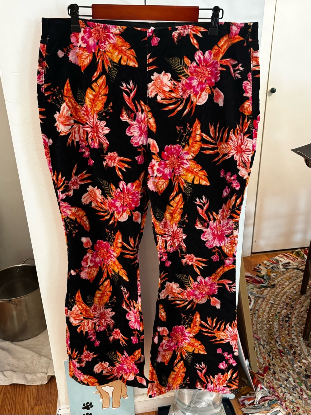 No Boundaries Black Floral Boot Cut Pants - Pink & Orange Flowers